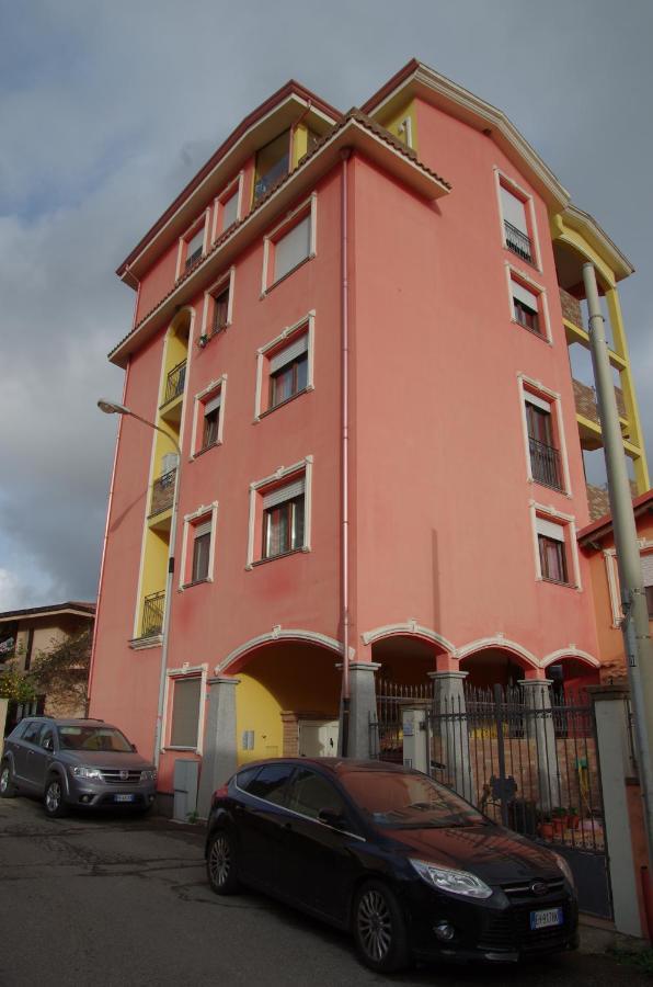 Pozzo Sella Aparthouse - Tramonto Sulla Miniera Iglesias Eksteriør billede